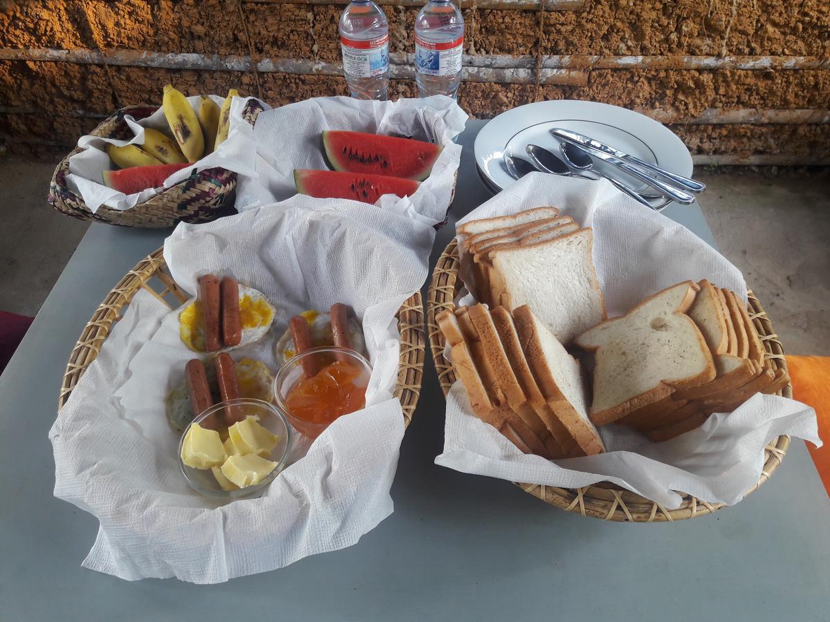 Mihilaka Holiday Homes Wadduwa Esterno foto