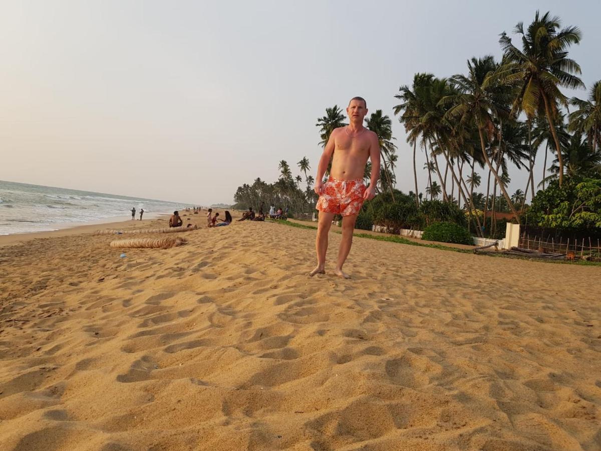 Mihilaka Holiday Homes Wadduwa Esterno foto
