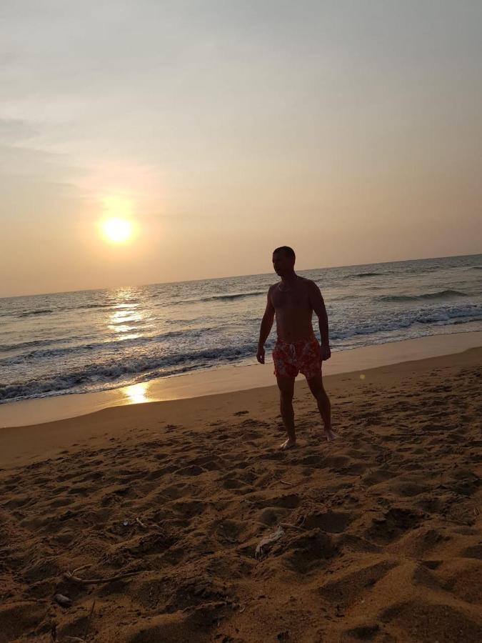Mihilaka Holiday Homes Wadduwa Esterno foto